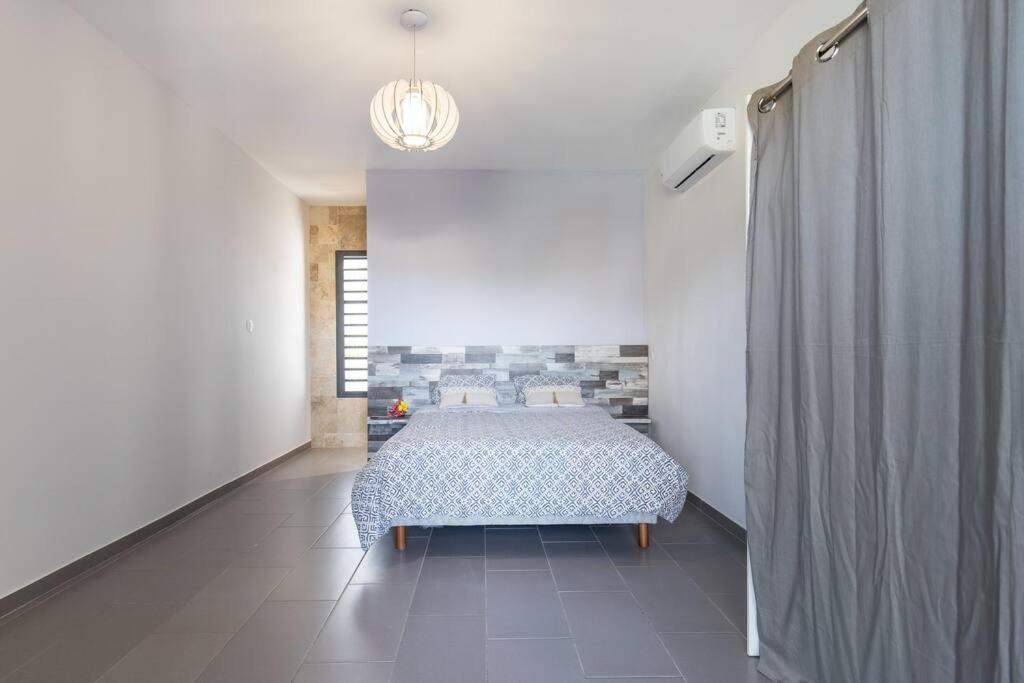 Villa Benjoin St-Pierre Piscine Chauffee Et Mer Сен-Пиер Екстериор снимка