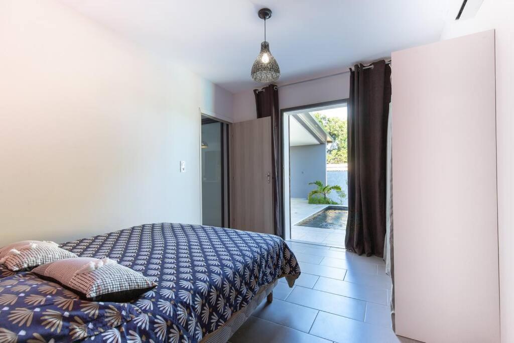Villa Benjoin St-Pierre Piscine Chauffee Et Mer Сен-Пиер Екстериор снимка