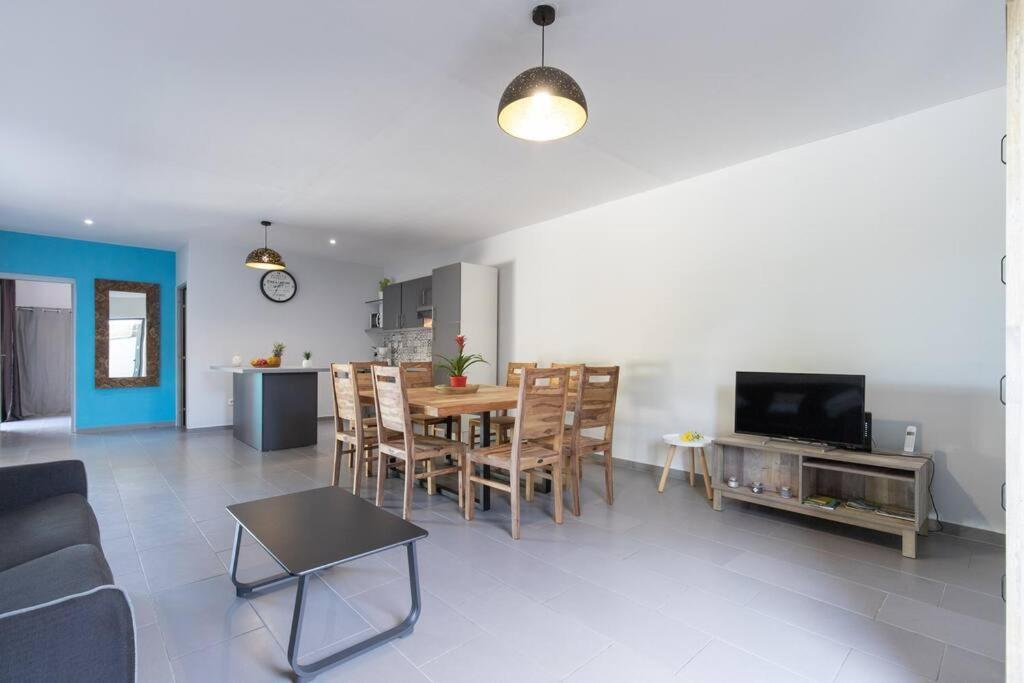 Villa Benjoin St-Pierre Piscine Chauffee Et Mer Сен-Пиер Екстериор снимка