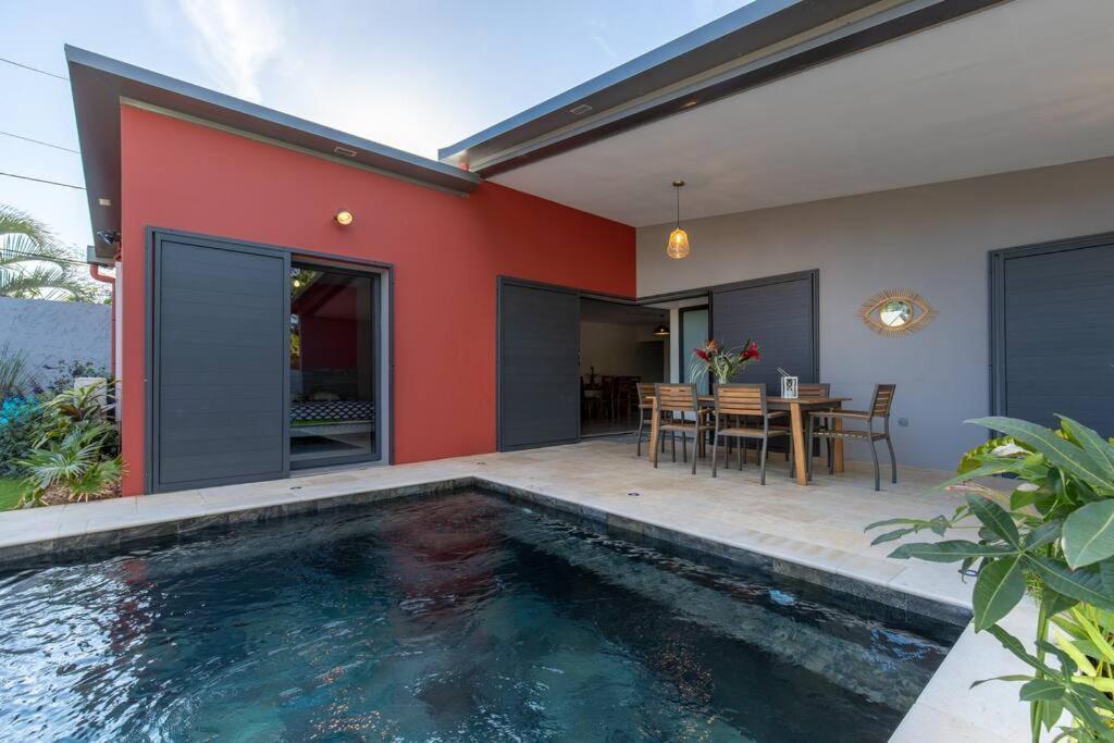 Villa Benjoin St-Pierre Piscine Chauffee Et Mer Сен-Пиер Екстериор снимка